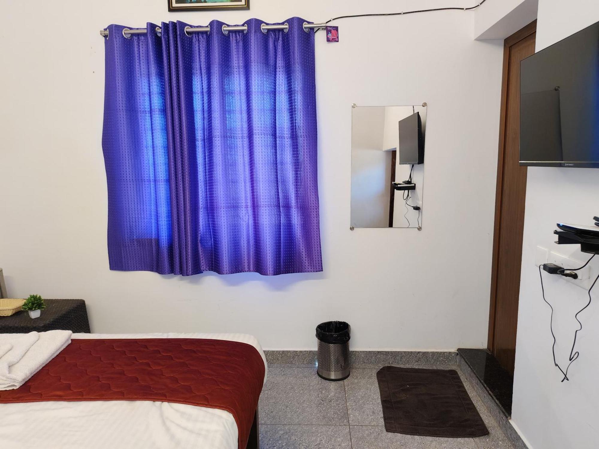 De' Capital Hotel 蓬蒂切里 外观 照片